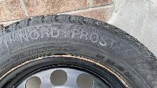 4 Pneus hiver sur jante /Winter Tires/ on Rims 205/60R1 - Photo 3