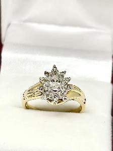 14k  pear shape Diamond Cluster  Ring - Photo 4