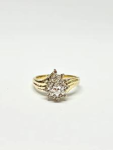 14k  pear shape Diamond Cluster  Ring - Photo 6