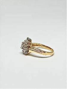 14k  pear shape Diamond Cluster  Ring - Photo 8