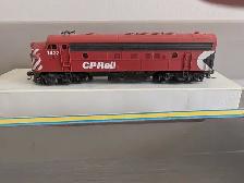 ATLAS CP Rail train engine HO Scale excellent condition $75 obo - Photo 3