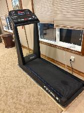 treadmill - Photo 2