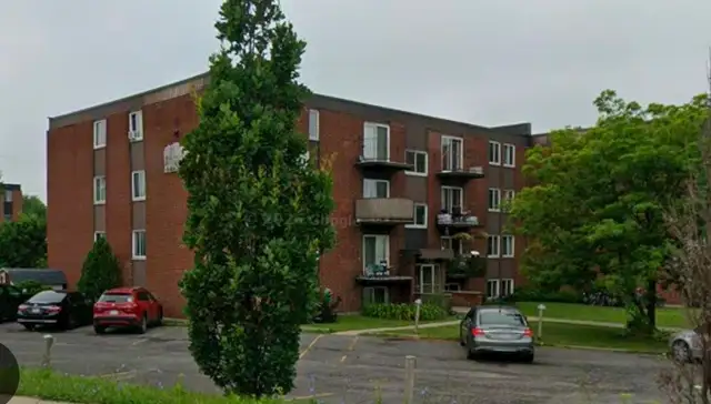 LIBRE 4 1/2 rue Cloutier,La Prairie. Sur A132,Pont Champlain7min