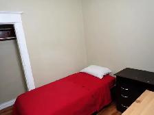 Room Rental Downtown - Photo 2
