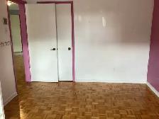 Grand 4 1/2 A LOUER LAVAL DES RAPIDE  QC1,350/MOIS 514-923-1949 - Photo 3
