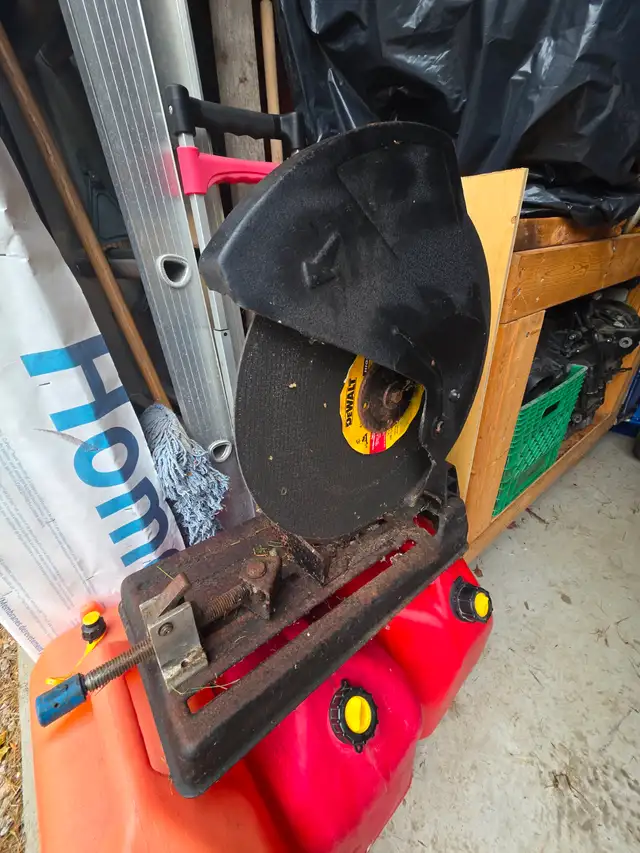 14' Cut-Off Saw With Dewalt Metal Cutting Wheel