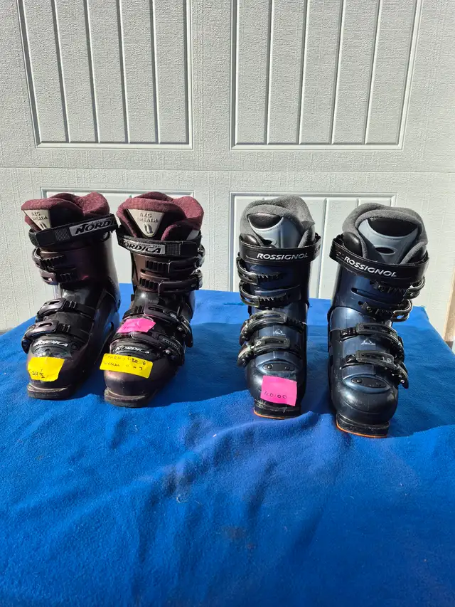 Downhill Ski Boots