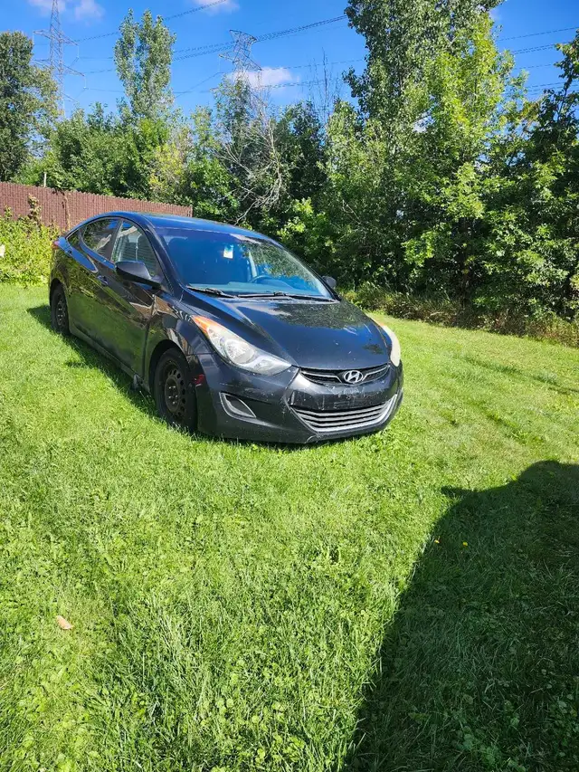 hyundai elantra 2012