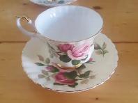 Royal Albert - English Beauty - Photo 2