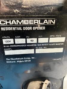 Garage Door Opener - Photo 9