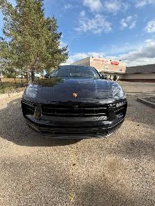2023 Porsche Macan S Babied and Mint - Photo 3