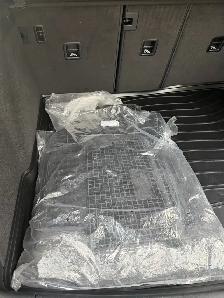 2023 Porsche Macan S Babied and Mint - Photo 8