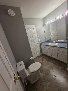 5 Beds 2 Baths House For rent - Photo 7