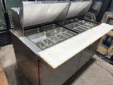 (TRUE)  5/FT MEGA TOP SANDWICH PREP TABLE - Photo 5