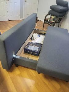 BRAND NEW FUTON W/STORAGE SPACE ✨️ - Photo 2