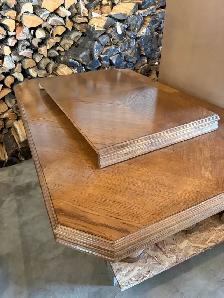 Dining Room Table - Photo 3