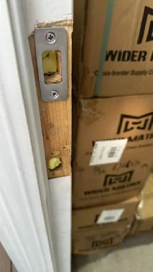 Door Fixing Realigning Dead Bolts & Strike Plates. Deadbolt Misa - Photo 2