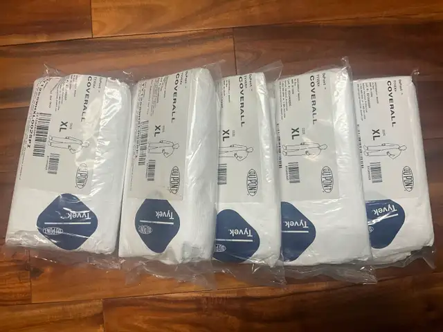 Tyvek coverall XL