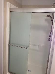 Glass Shower,TUB-Shower doors installations and fixing. Reduced - Photo 8
