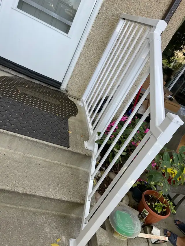 Aluminum railing with affordable prices , manufacturing and inst