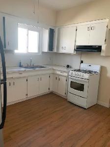 House For Rent - Photo 2
