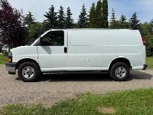 2019 GMC Savana 2500 Cargo Van PARTITION/SHELVING/BACKUP CAM - Photo 5