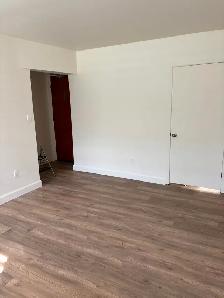 Cobourg 2 bedroom apartment - available now/Nov 1st - Photo 4