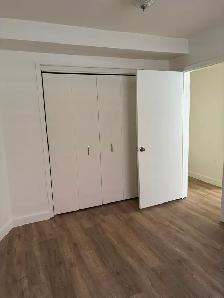 Cobourg 2 bedroom apartment - available now/Nov 1st - Photo 12