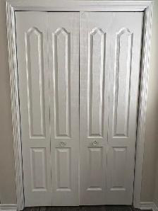bi-fold closet door