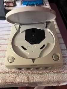 Sega Dreamcast Console Bundle   2 Controllers, VMUs, SD Adapter - Photo 2