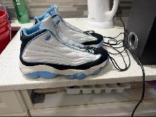 Nike Air Jordan Pro Strong - White/Black/Blue - Size 12 - Photo 4