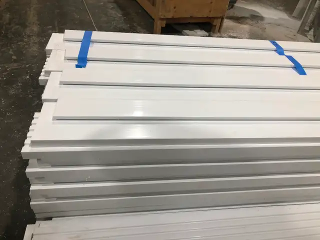 "selling"- baseboards, trims, mouldings $1.0 per foot 3.5'x1/2'.