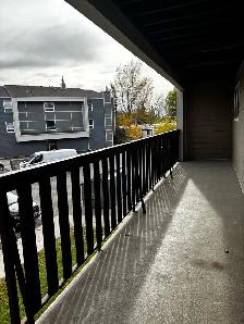 Newly renovated 2 bedroom condo - Photo 5