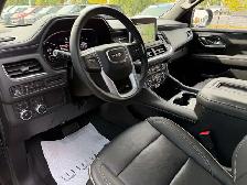 2023 GMC Yukon SLT | 8 PASS | LEATHER | 2 SET TIRE | ONE OWNER - Photo 15