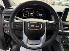 2023 GMC Yukon SLT | 8 PASS | LEATHER | 2 SET TIRE | ONE OWNER - Photo 19