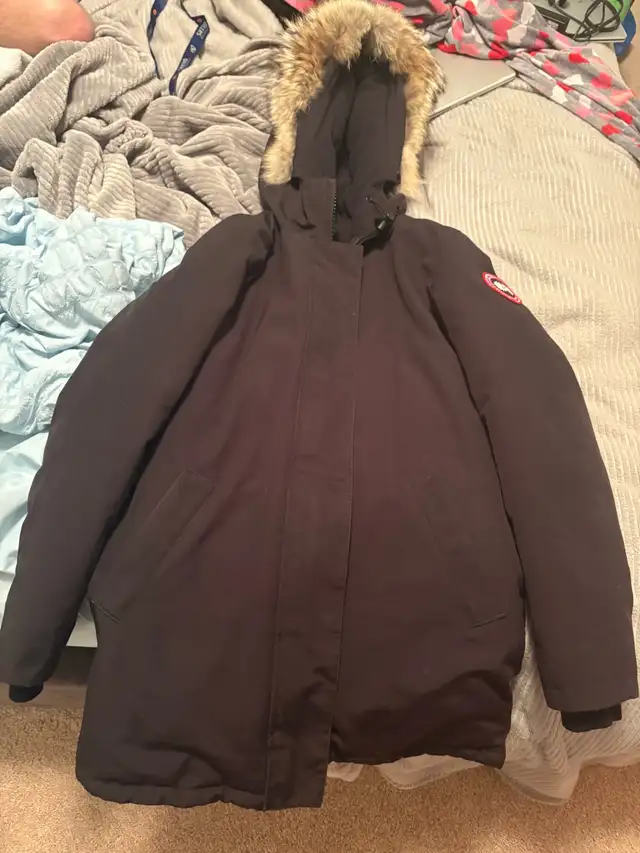 Canada goose jacket long