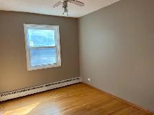 Beltline connaught   2 bedroom apart $1370/m elect - Photo 5