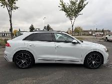 2019 Audi Q8 quattro Technik 55 TFSI - Photo 4