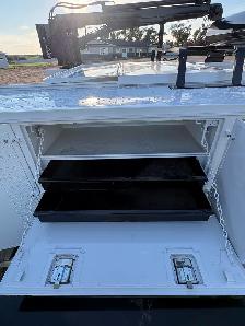 Refurbished 9ft service body - Photo 7