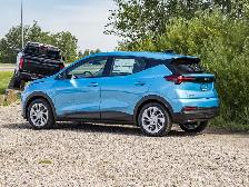 2027 Chevrolet Bolt Fwd 4dr Lt - Photo 6