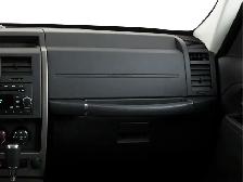2011 Jeep Liberty 70th Anniversary 4WD 4dr 70th Anniversary - Photo 12