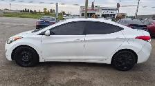 2013 Hyundai Elantra GLS, SEDAN, AUTO, 4CYL, GREAT ON FUEL, AS I - Photo 2