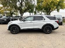 2027 Ford Explorer Tremor - Photo 4