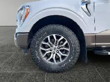 2022 Ford F-150 LARIAT - Photo 11