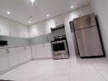 Quiet 2 bedrooms 1 bathroom Richmond Hill - Photo 2