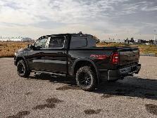 2025 Ram 1500 RARE REBEL X EDITION CREWCAB 4X4 LEATHER SUNROOF - Photo 2