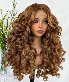 wigs / Hair Extensions - Photo 3