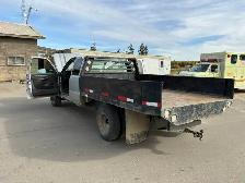 2004 Chevrolet 3500 - Photo 3