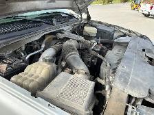 2004 Chevrolet 3500 - Photo 9