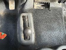 2004 Chevrolet 3500 - Photo 17